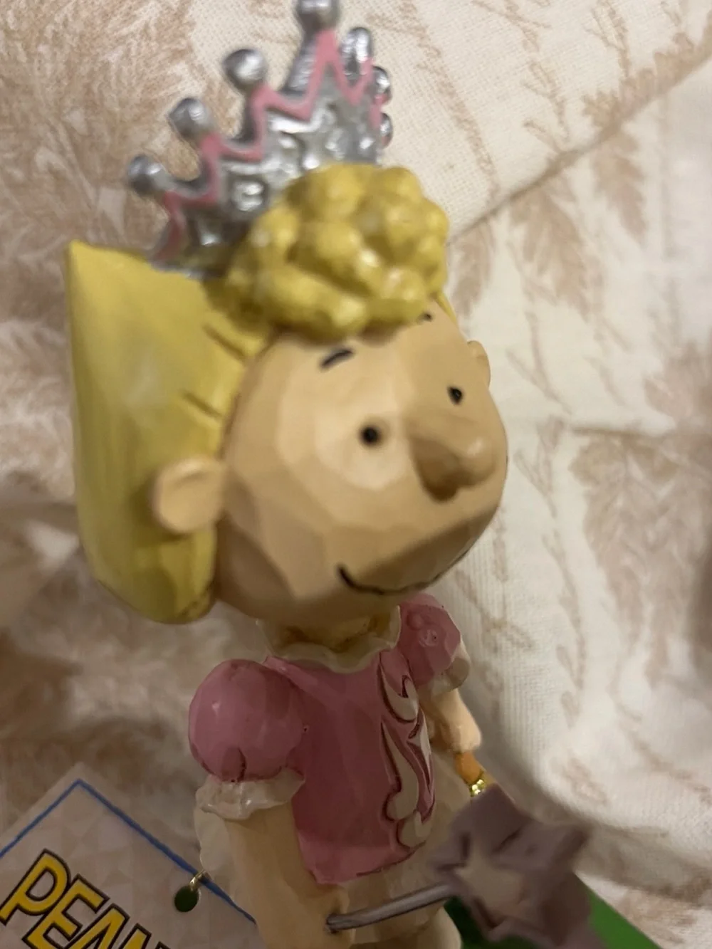 Jim Shore Peanuts Halloween Figurines Charlie Brown and Lucy in Yellow & Pink